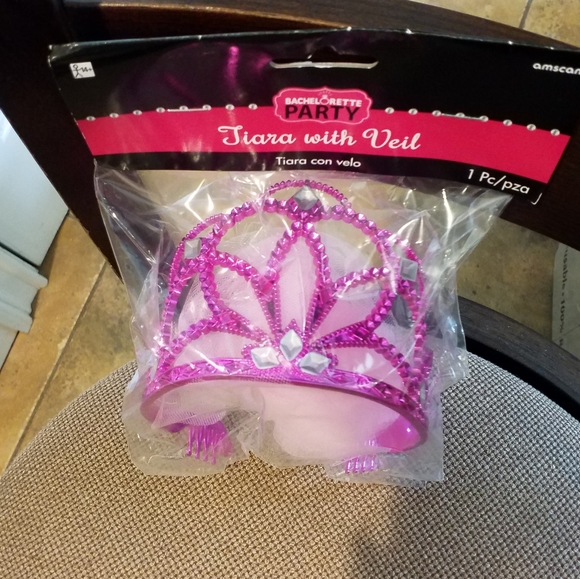 Bachelorette Party Bride Pink Tiara w Veil. - Picture 2 of 7